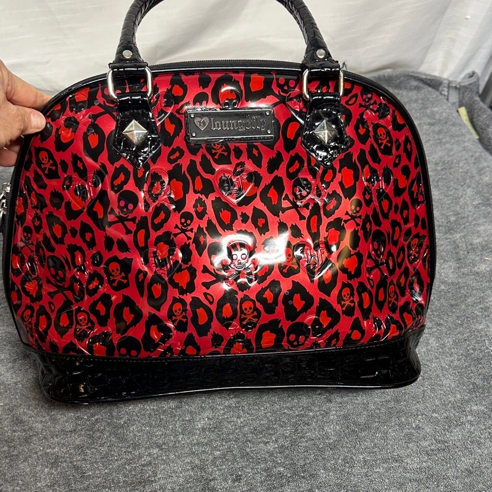 LOUNGEFLY Leopard Skull Embossed Dome Double Zipper Satchel Bag Purse Punk Goth - Picture 3 of 11